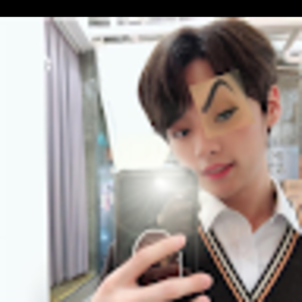 Meet your Posher, Lee know